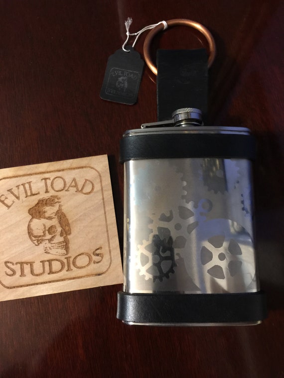 8oz Gears Stainless Steel Flask 8oz Gears Stainless Steel Flask