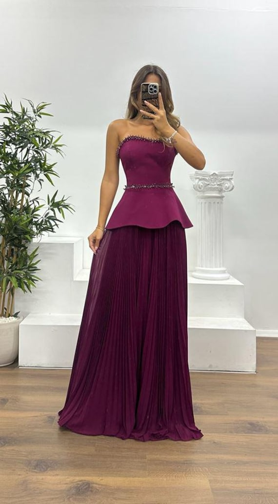 plum peplum dress Women's Shape Plum Structured A Line Lace Hem Maxi Dress