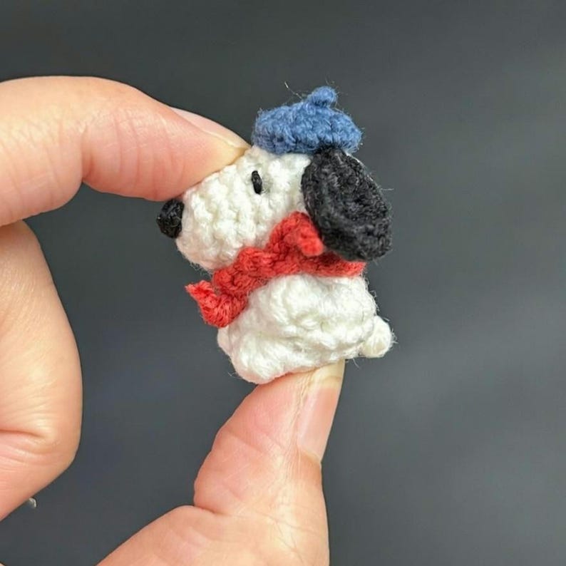Mini häkeln Snoopy und Woodstock Schlüsselanhänger, handgemachte Amigurumi Taschenanhänger, niedliche Cartoon Tier Plüschtiere, gehäkelter Handyanhänger Bild 6