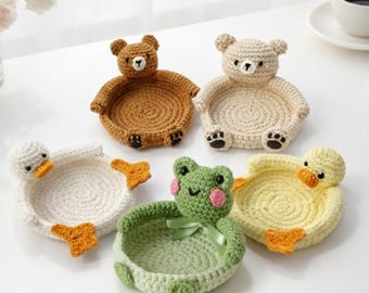 Crochet Animal Coaster, Kawaii Bear Duck Frog Mug Mat, Handmade Amigurumi Desk Decor, Small Housewarming Gift
