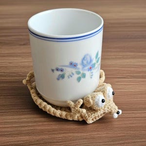 Funny Crochet Animal Coasters, Squashed Rat Frog Donkey Duck Mug Rug, Handmade Amigurumi Cup Mat, Quirky Desk Decor, Unique Yarn Gift