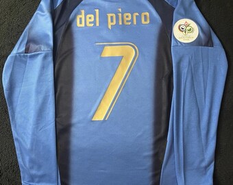 Maillot de football bootleg vintage des années 90 de la Juventus - Forza Juve - 100 % supporter - Rayures noires et blanches - Convient comme grand ou XL - LIVRAISON GRATUITE - France Maillot de football bootleg vintage des années 90 de la Juventus - Forza Juve - 100 % supporter - Rayures noires et blanches - Convient comme grand ou XL - LIVRAISON GRATUITE - France