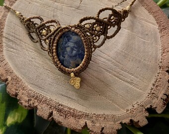 Handmade Macrame Necklace with Natural Crystal | Boho Jewelry