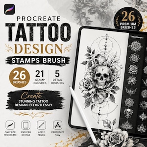 Pode incluir: Um conjunto digital de 26 pincéis de design de tatuagem para Procreate, incluindo 21 pincéis de carimbo e 5 pincéis de detalhe. A tela mostra um tablet com uma ilustração em preto e branco de uma caveira e flores, ao lado de um menu de ícones.