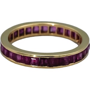 Bague éternité rubis en or jaune 14 carats 1,25 carat taille 6