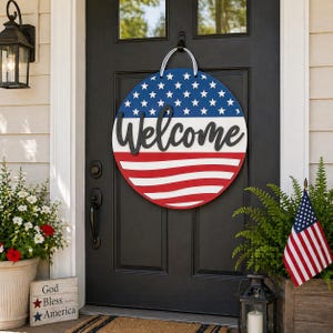 American Flag Wall Hanging Patriotic Door Hanger Round Wooden Welcome Sign Front Porch Farmhouse Display Hand Painted Three Layer Construction Stars Stripes Red White Blue Design Perfect Memorial Day Fourth July Veterans Day Gift Entryway