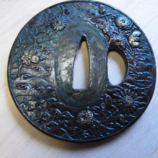 Very Fine Antique Katana Samurai Sword Guard Tsuba Edo Period Copper with Display Box