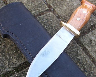 Great American Made Custom Hunting, Fishing, Hiking Knife D2 Steel Blade and Fine Figured Cherry Wood Handle With Leather Sheath