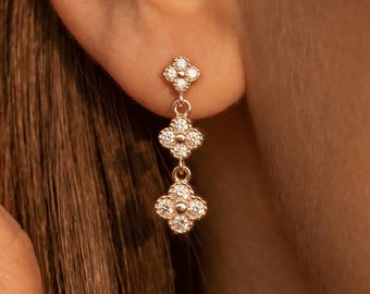 Dainty Diamond Clover Drop Earrings, Minimalist CZ Flower Cluster Bridal Earrings, Wedding Dangle Earrings, Bridesmaid Gift, Gift for Mom