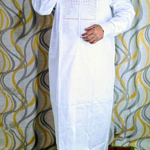 Men's Getzner Bazin Riche 3-Piece Set: Traditional African Embroidery, Long Sleeve Gown in White