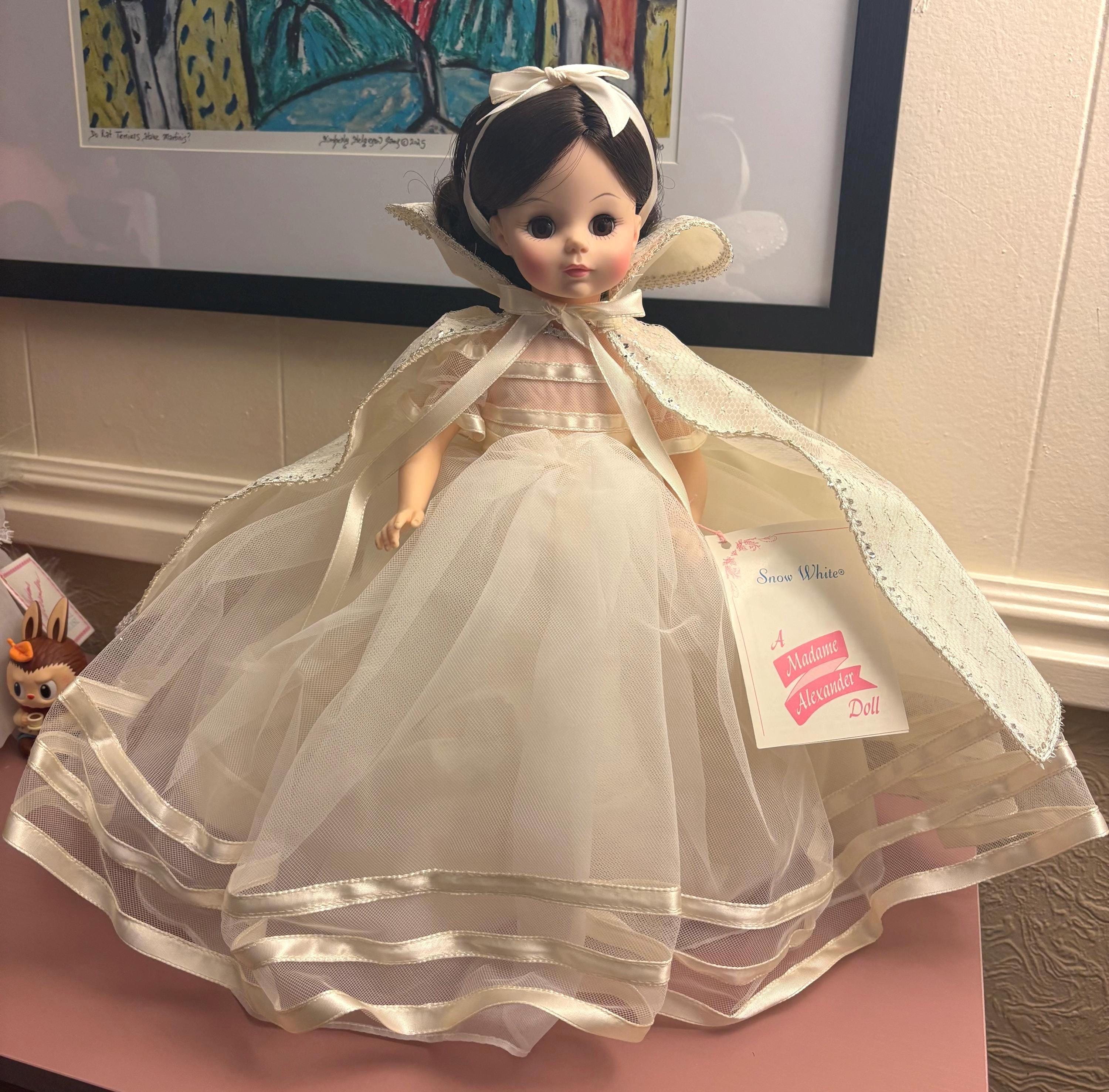 Madame Alexander Snow White - Etsy