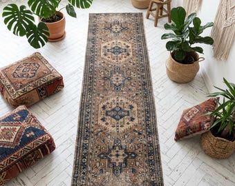 Vintage turkisk löpare, terrakotta marinblå geometrisk matta, lång tribal halllöpare 3x10,6 ft