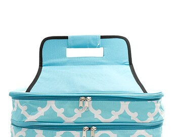 Monogrammed Casserole Carrier - Quatrafoil Pattern