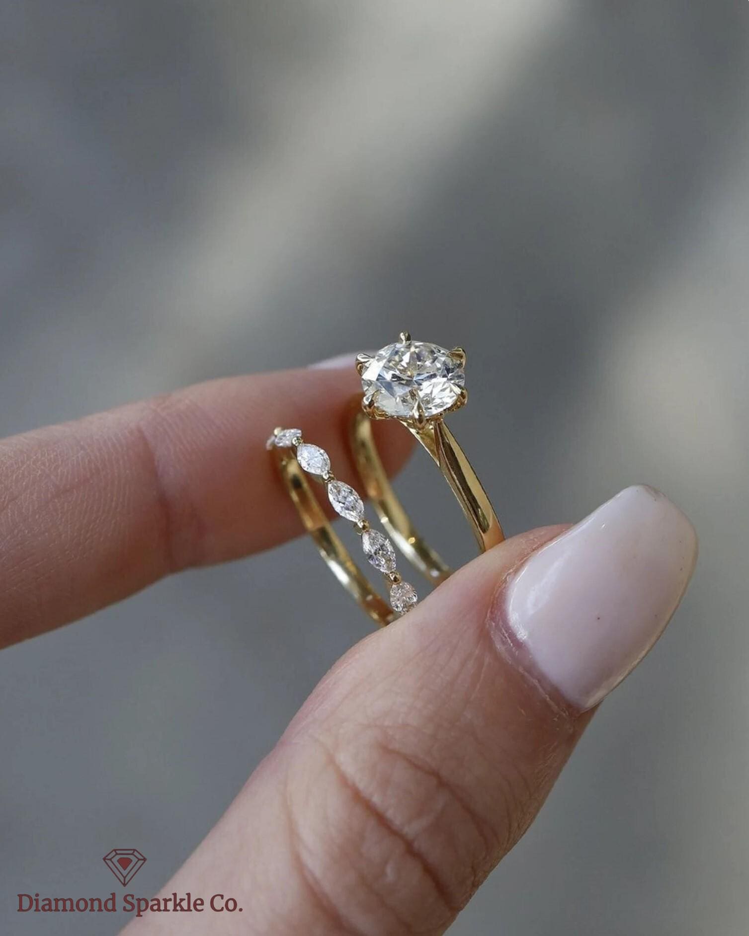 Round Moissanite Wedding Ring Set 14K Solid Gold Stacking Bands ...