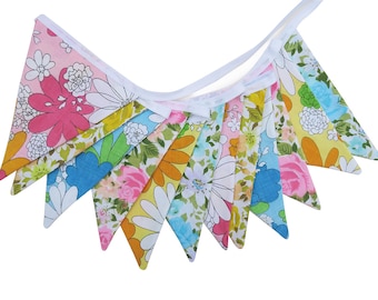 RETRO Flag Bunting - Vintage FLOWER POWER Floral Flags. Handmade . Party, Decoration . Garden Party Decor