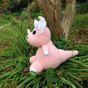 Tilly Triceratops Crochet Toy, Pink Dinosaur Amigurumi, Triceratops Plushie, Pink Baby Shower Gift, Christmas Gift for Baby
