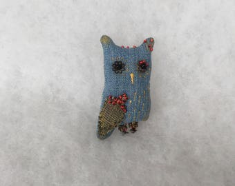 Denim owl brooch with red glass beads Jeans brooch blue owl brooch Bird brooch Summer brooch Gift brooch