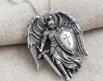 Naszyjnik z krzyżem archanioła, srebrny, skrzydlaty wojownik, biżuteria religijna