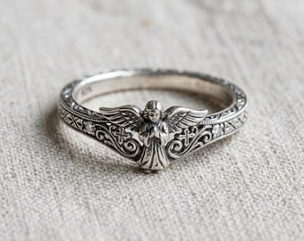 Angel Wing Ring Silver Vintage Style Filigree Band Cross Detail Promise Ring