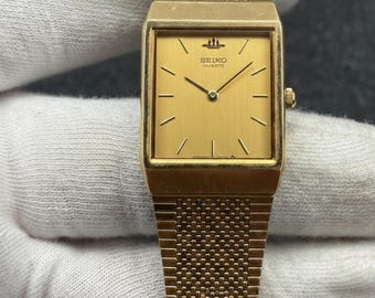 Vintage Seiko Quartz 6530-5300 Japan Made Watch for Men