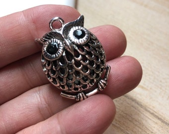 Owl pendant Silver with Jet Black Crystal eyes  (about 1.5 inches x 1 inche)