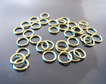 Finding - 20 pcs 6mm Gold Open Jump Rings ( 6mm and inside 4.5 mm )