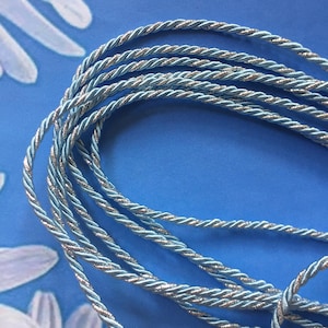 high quality 10 yards 3mm light blue braided shiny silver twist silk cords/rope cords