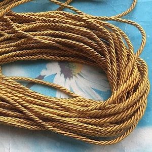 high quality 10 yards 3mm Gold  twist silk cords/rope cords/jewelry cords