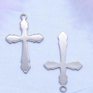 Stainless steel materials--20pcs 36x21mm silver Cross charms findings