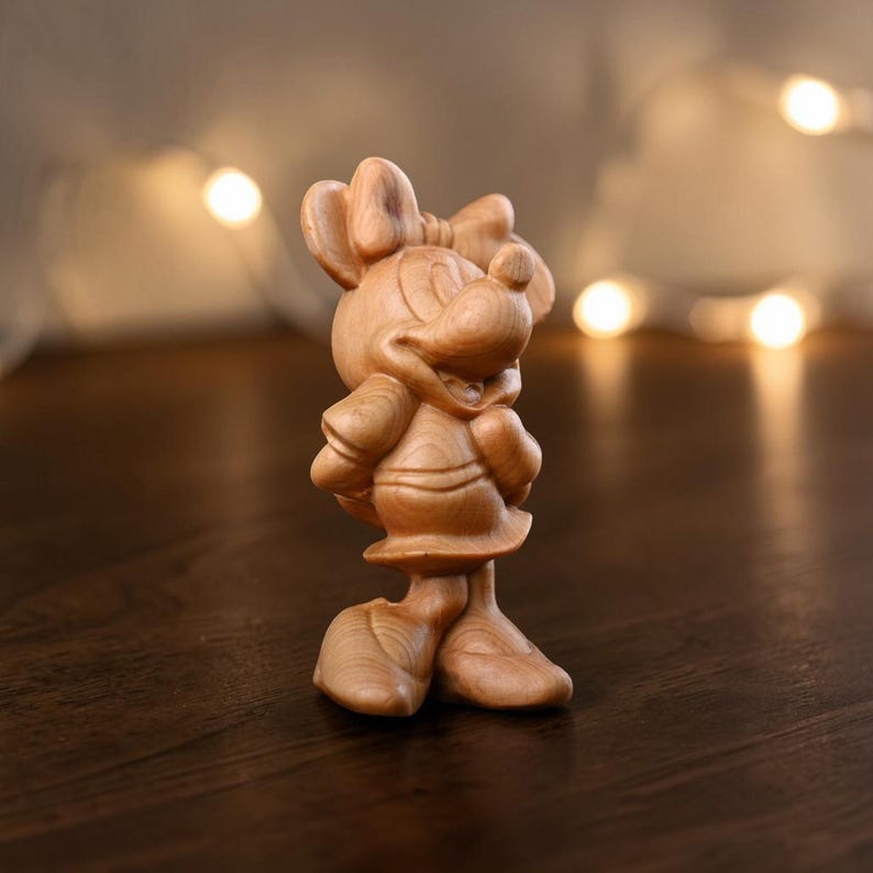Disney-present till Disney-älskare Dekorativ samlarobjekt, Musse och Mimmi Pigg träfigurer bild 6