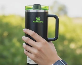 Rare Stanley Halloween Web Glow H2.0 40oz Quencher Tumbler  Limited Edition