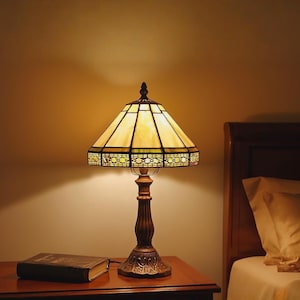 Abajur de mesa vintage - Iluminação ambiente para cabeceira | Base em alumínio bronze | Luz suave estilo Tiffany