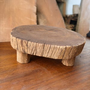 Driftwood coffee table live edge solid wood round table stump root leg art decor home