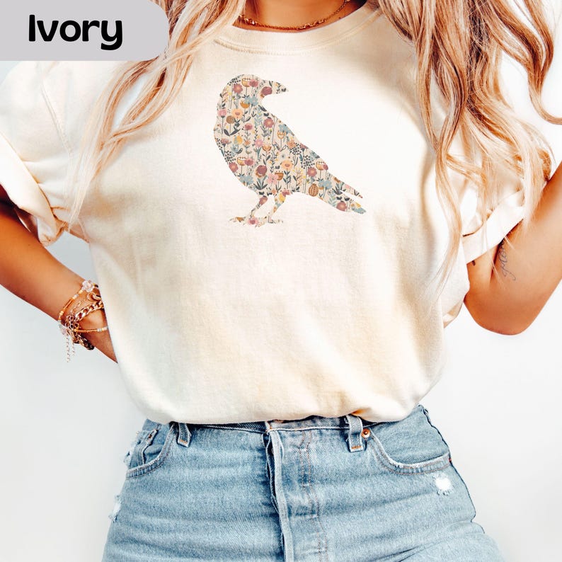 Ivory Floral Crow Raven Shirt, Botanical Bird Tee, Wildflower Garden Design Top, Cottagecore Aesthetic, Nature Lover Gift, Boho Style