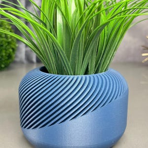 3D Printed Spiral Planter Pot, Modern Succulent & Cactus Planter