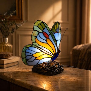 Fjärilsfärgat glasbordslampa i harts Vintage Art Nouveau Heminredning