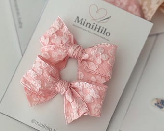 Pack of 2 handmade hair clips for girls | Delicate children's accessory | Handmade gift | Made in Spain