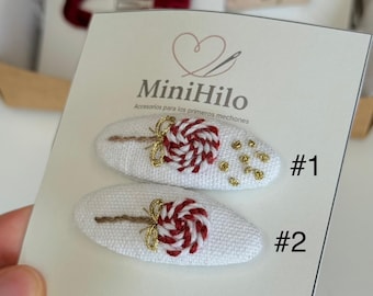 Hand-embroidered baby clothespin 5cm | Delicate baby accessory | Handmade gift | Made in Spain