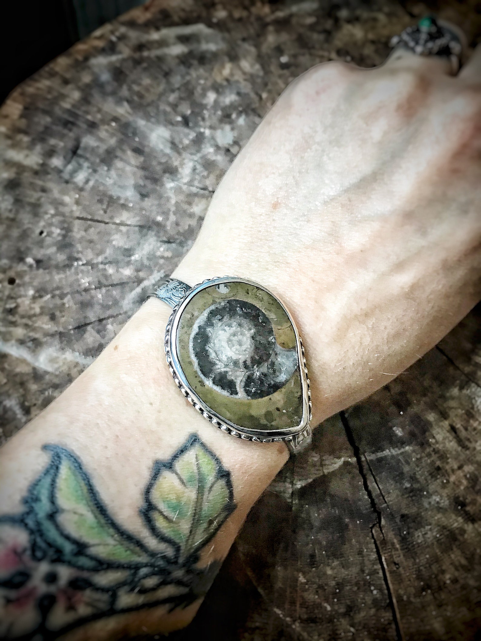 fossil cuff bracelet