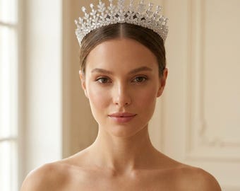 Luxury Swarovski Zirconia Bridal Tiara, Silver Crystal Wedding Crown, Royal Princess Headpiece for Bride