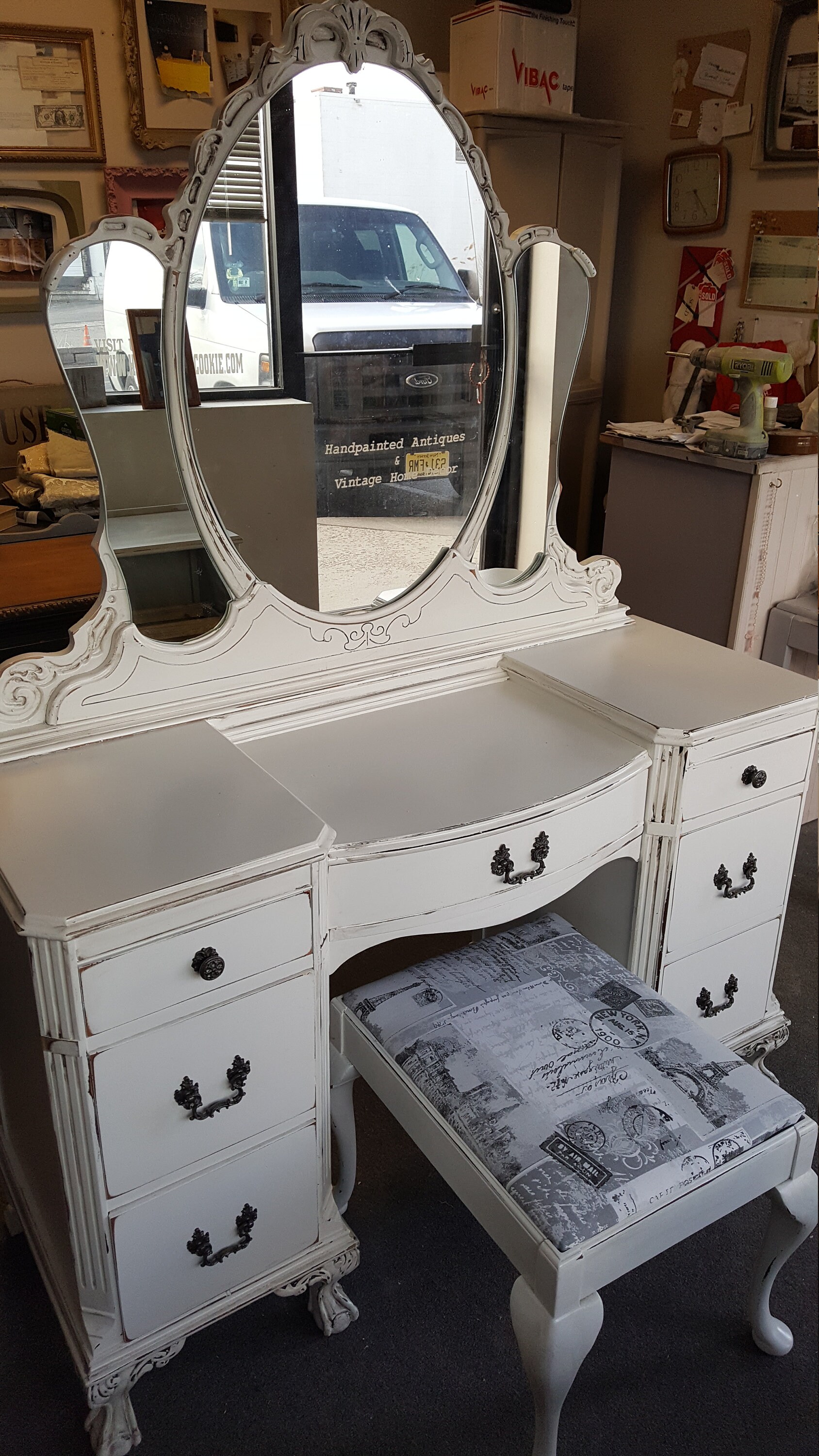 Pick Up Only Vintage Vanity With Mirror And Bench French
