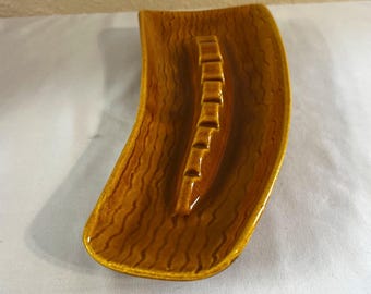 Vintage 1950/60s MCM Maize-Color Retro 12.5" Ceramic Ashtray