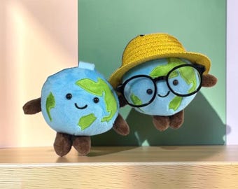 Llavero de peluche con forma de Tierra de 10 cm / Colgante para bolso con forma de globo terráqueo / Accesorio colgante de planeta