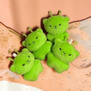 Alien Cat Keychain | Green Space Cat Bag Charm | Soft Plush Toy