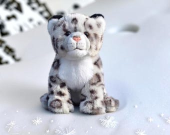 Realistic Snow Leopard Plush Toy | Soft Cuddly Animal Doll, Wildlife Decor