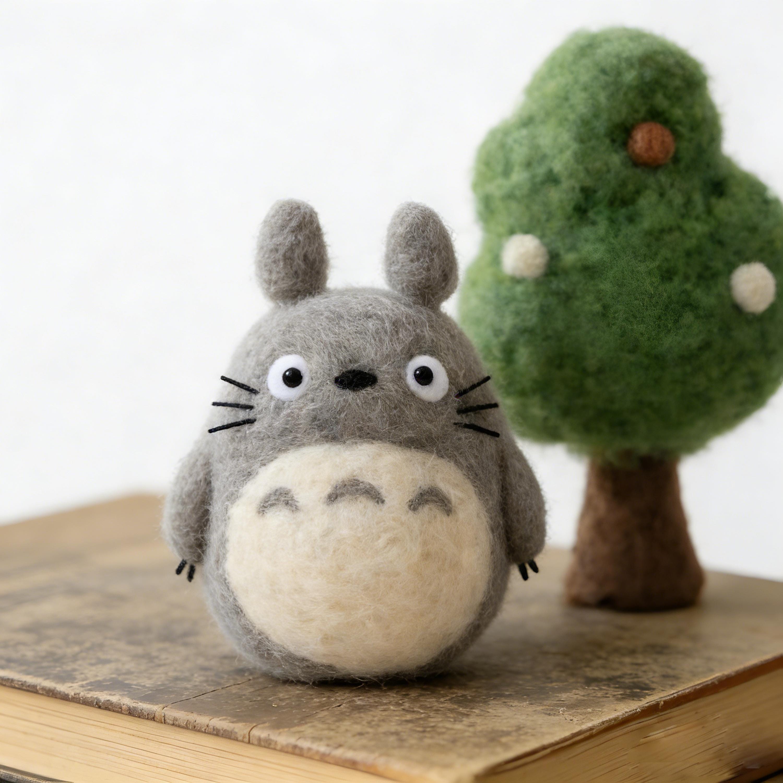 Totoro statue - Etsy 日本