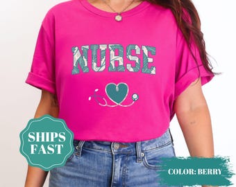 Maglietta da infermiera con foglia d'acero, top Bella Canvas Nurse Life, regalo per neo-infermiera, settimana dell'infermiera, maglietta per la laurea in infermieristica