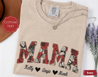 Maglietta personalizzata in stile patchwork con rosa "MAMA", maglietta per la festa della mamma, top floreale per la mamma, idea regalo per la nonna, maglietta personalizzata da donna.