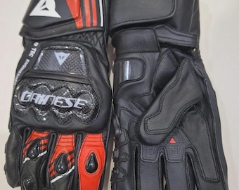 Guantes de carreras Dainese rojos y negros - Equipamiento profesional de guantelete