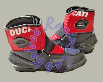 Botas de moto deportivas de cuero Ducati – Calzado de competición para motoristas en rojo y negro